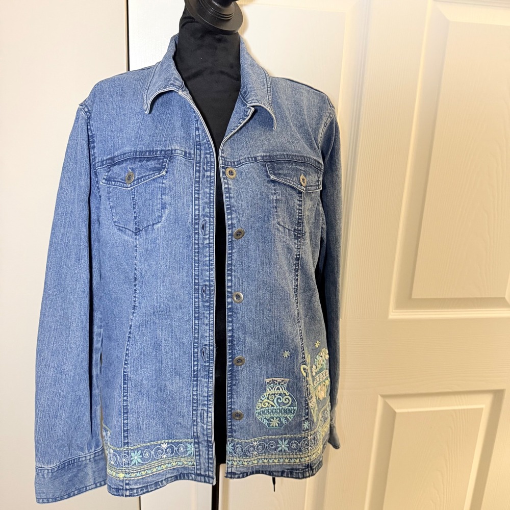 Women's Alfred Dunner Denim Jacket Long Sleeve Top Embroidered y2K Floral SZ 12 - Picture 4 of 7